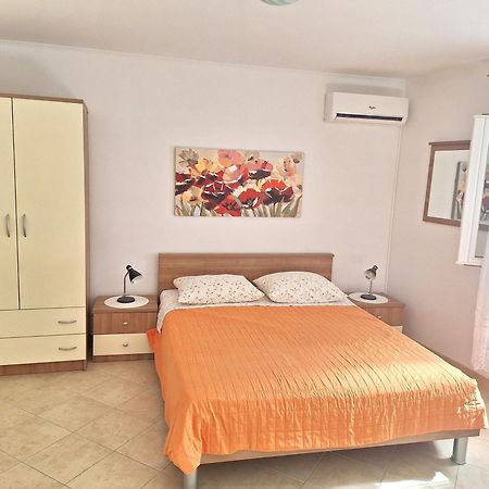 Apartments Boris ซาตอน ภายนอก รูปภาพ
